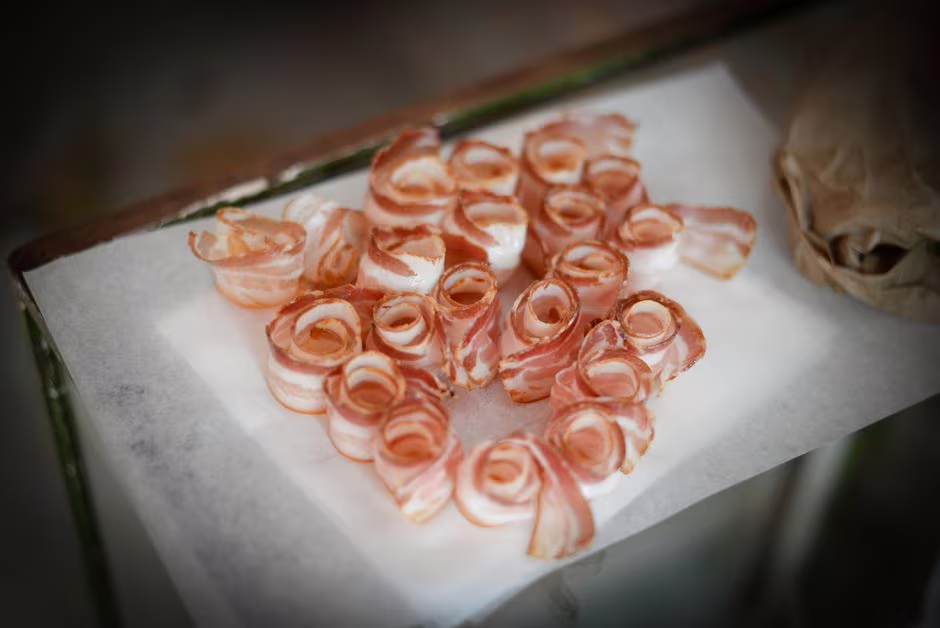Pancetta domowa – naturale i affumicata
